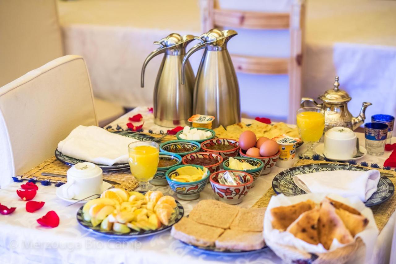 Merzouga Bio Camp Hotel Екстериор снимка